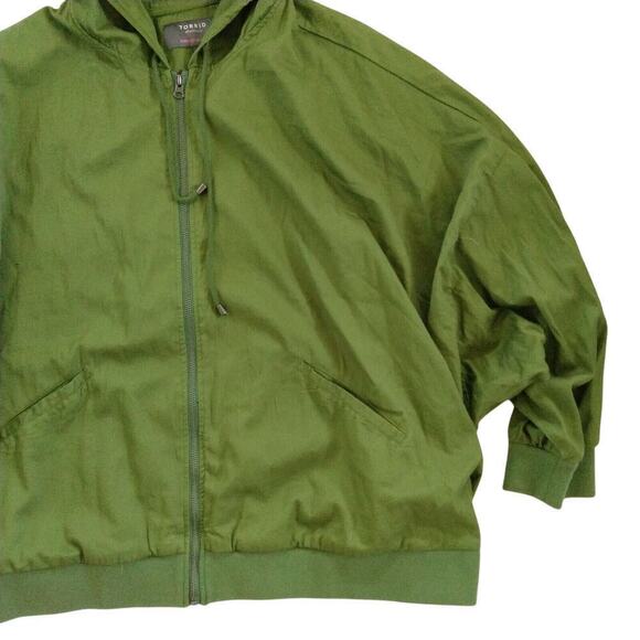 Torrid Green Twill Dolman Zip Front Anorak Jacket Plus Size 5X Hooded Light - Picture 4 of 8